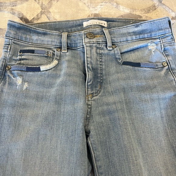 Light wash loft jeans - Picture 3 of 5